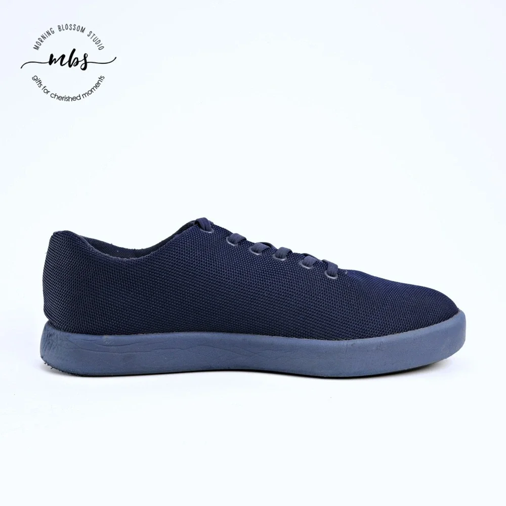 Atoms Model R40 Casual‎ Breathable Knit Sneakers Blue Men 11.75 Women 13.25